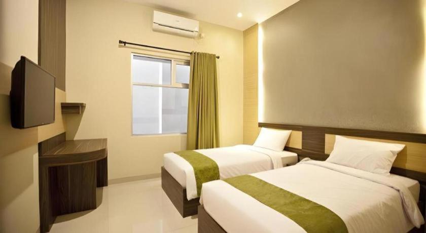 Dpalma Hotel Bandung Exterior photo